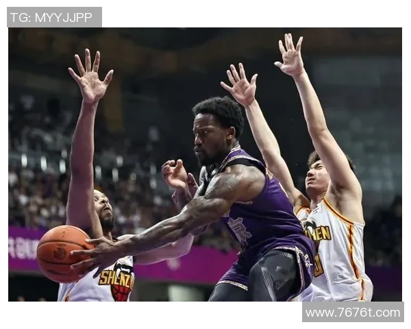 CBA精彩对决广东队与北京首钢全程回放完整版尽享篮球盛宴